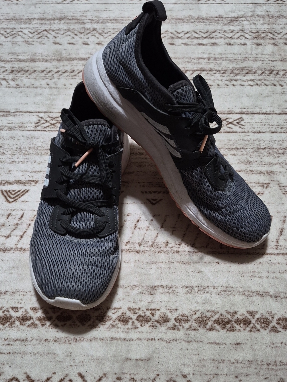 adidas Women's Gray and Black Mesh Running Shoes with Subtle Pink Accent